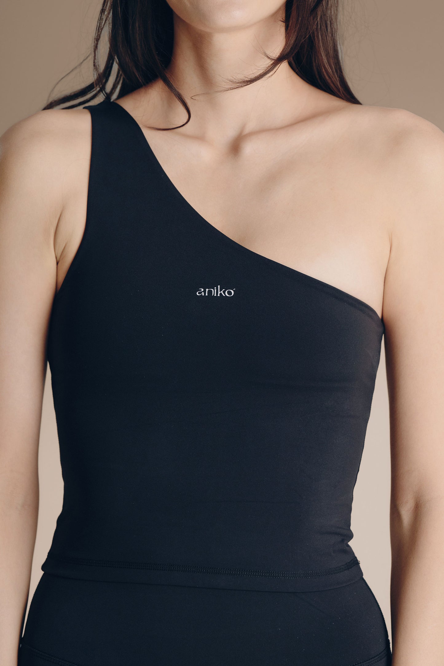 Sculpt Asymmetric Top